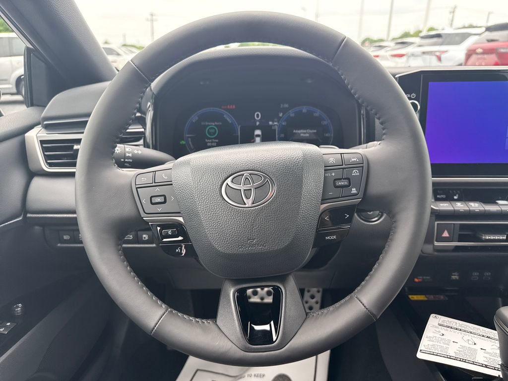 Used 2026 Toyota Camry XSE FWD image 16