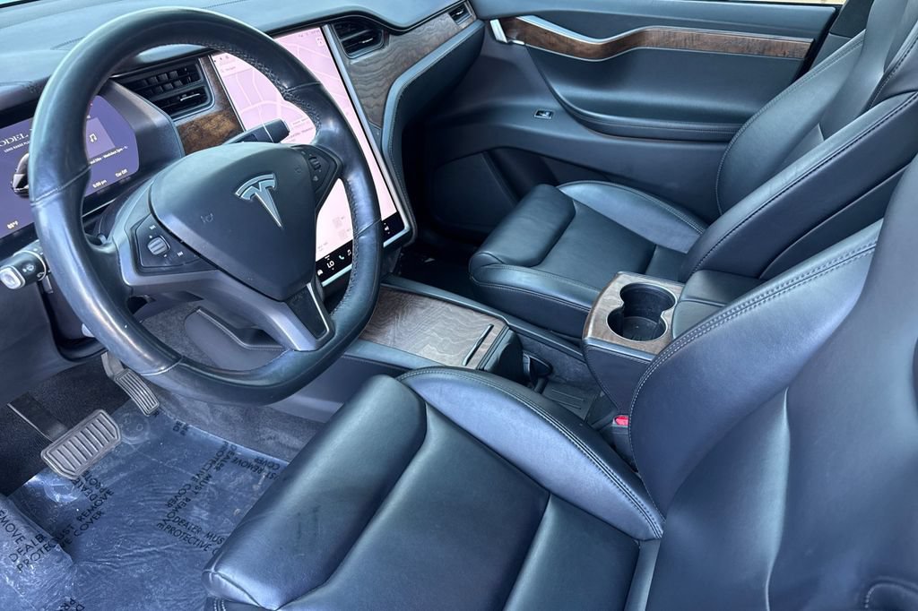 Used 2021 Tesla Model X Long Range AWD/4WD image 9