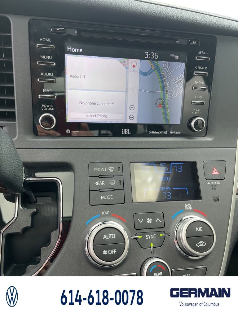 Used 2020 Toyota Sienna Limited Premium image 27