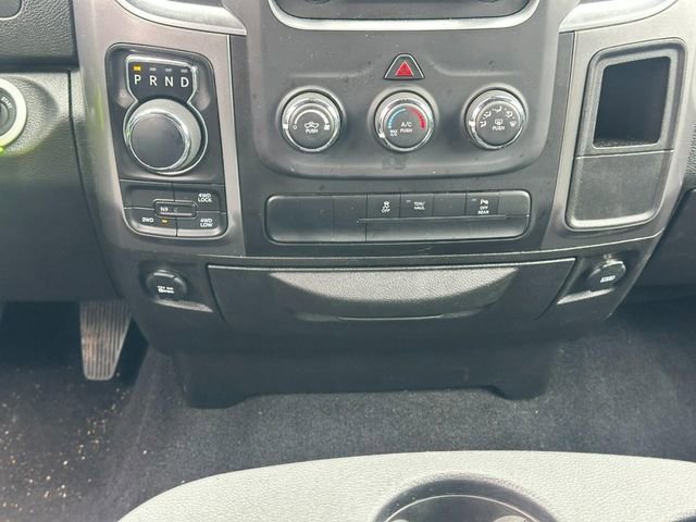 Used 2024 RAM 1500 Classic Warlock AWD/4WD image 15