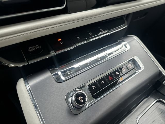 New 2026 Lincoln Aviator AWD image 20