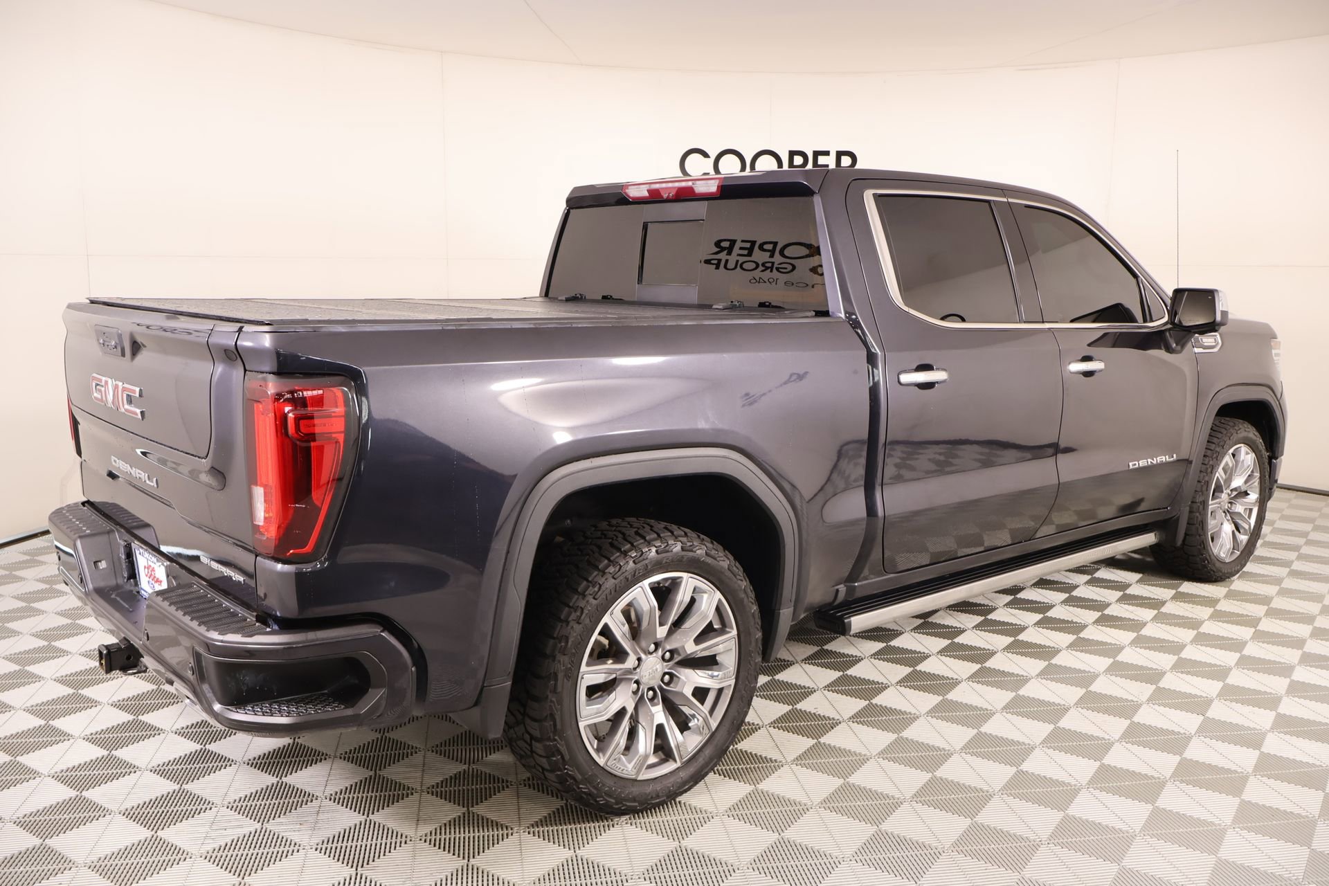 Used 2024 GMC Sierra 1500 Denali w/ Denali Reserve Package image 21
