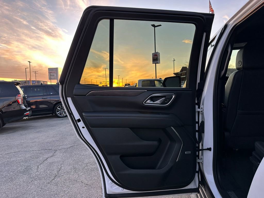 Used 2024 Chevrolet Tahoe LT image 9