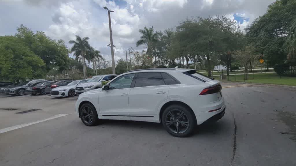 New 2027 Audi Q8 Premium AWD/4WD image 6