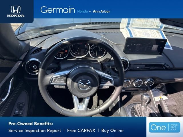 Used 2025 MAZDA MX-5 Miata RF Grand Touring RWD image 15