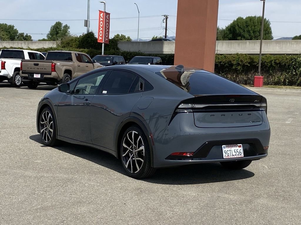 Used 2023 Toyota Prius Prime FWD image 40