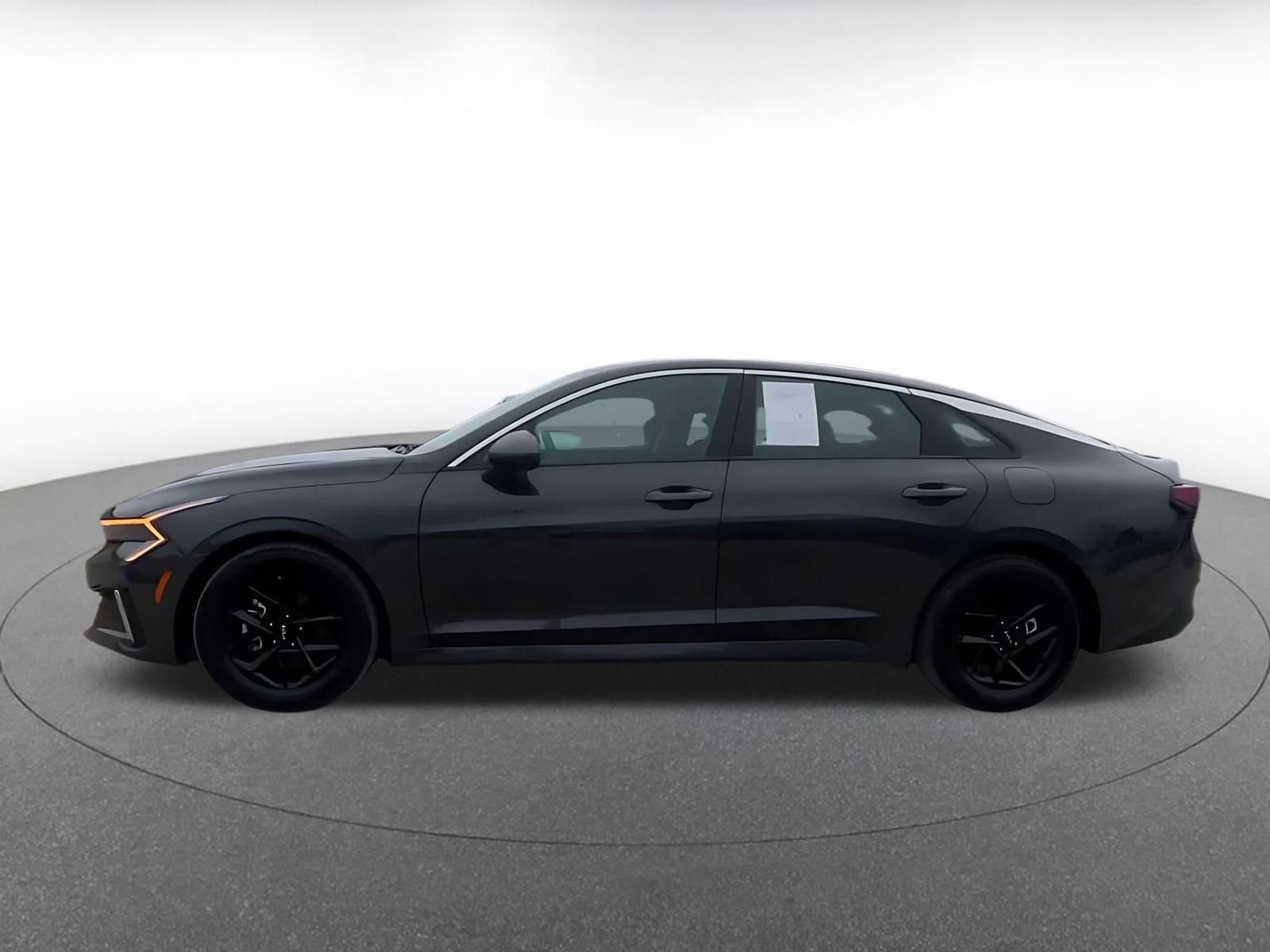 Used 2025 Kia K5 LXS image 9