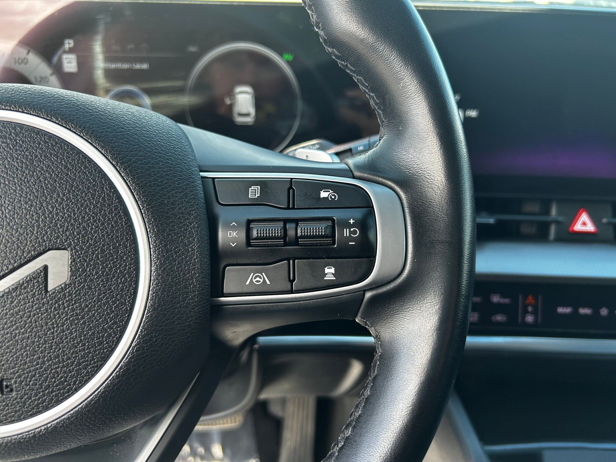 Used 2023 Kia Sportage SX Prestige image 14