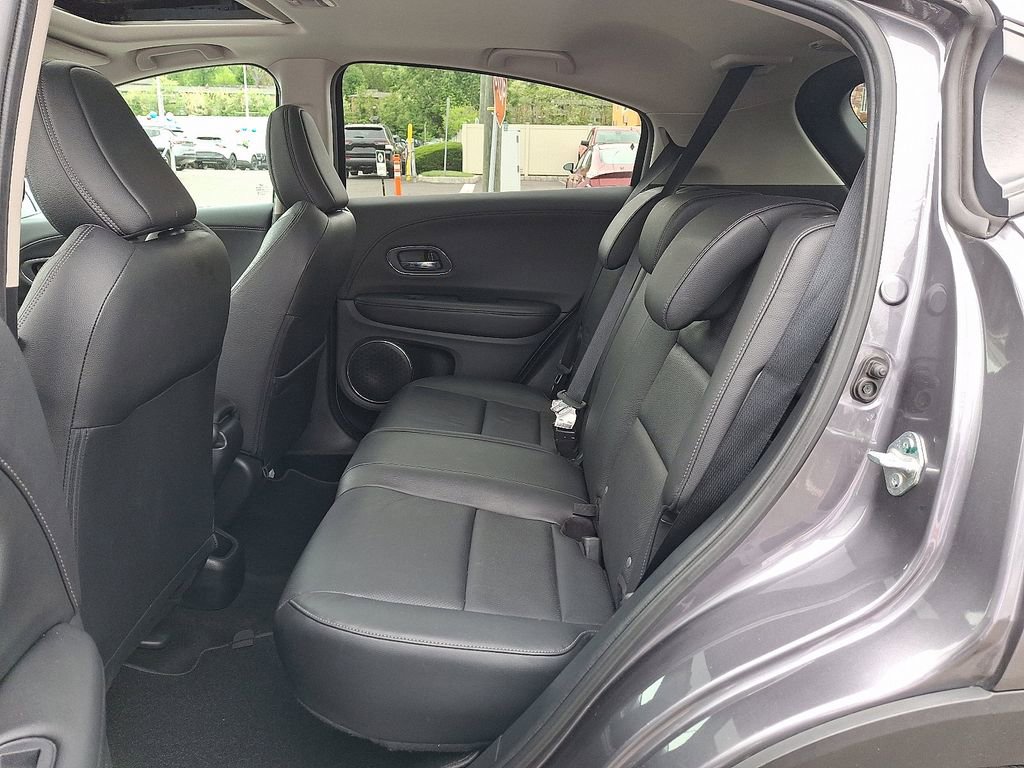 Used 2022 Honda HR-V EX-L image 11