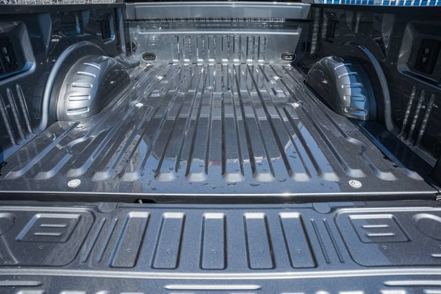 New 2026 Ford F250 XLT w/ FX4 Off-Road Package AWD/4WD image 12