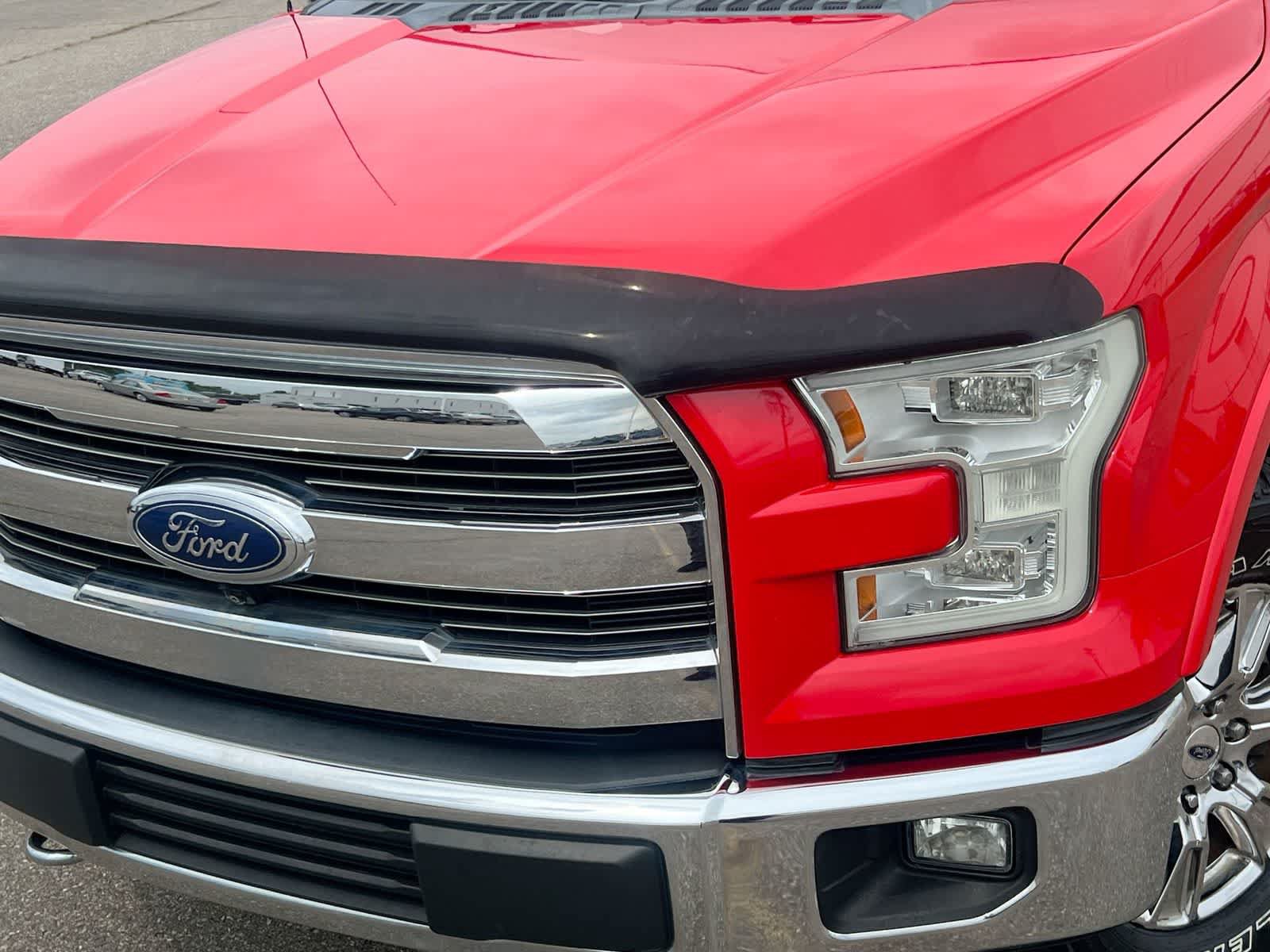 Used 2016 Ford F150 Lariat w/ Equipment Group 502A Luxury AWD/4WD image 11