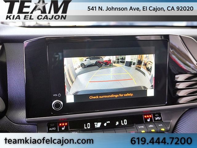 Used 2025 Toyota Camry SE w/ Convenience Package FWD image 26