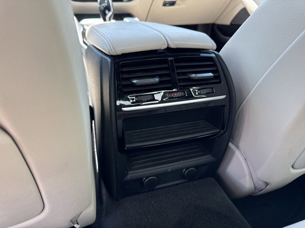 Used 2018 BMW 530i RWD image 16