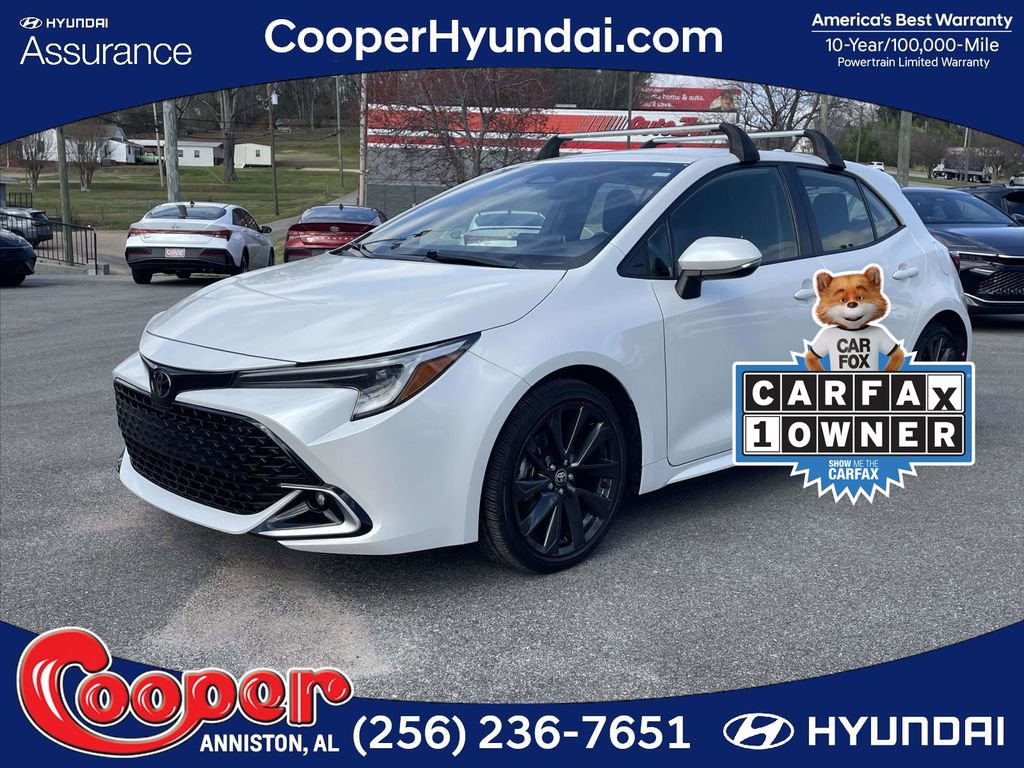 Used 2025 Toyota Corolla XSE image 1