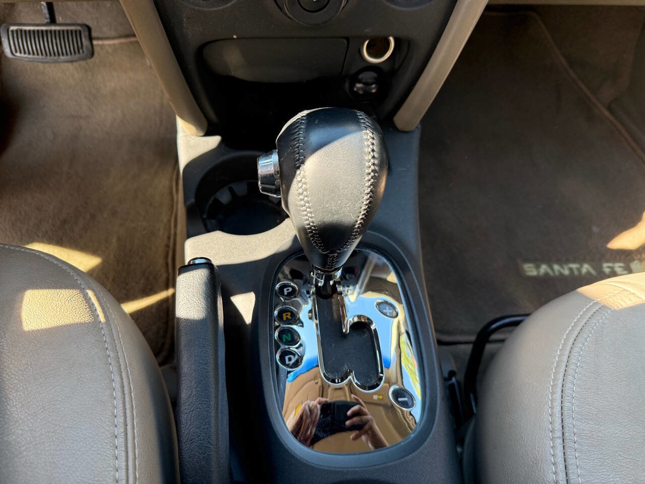 Used 2005 Hyundai Santa Fe LX image 19