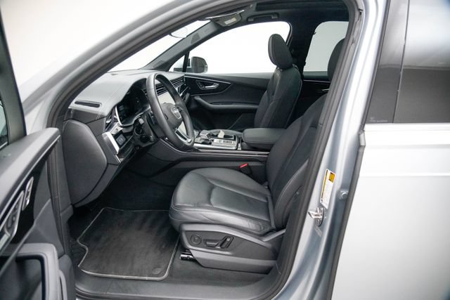 Used 2025 Audi Q7 3.0T Premium Plus AWD/4WD image 15