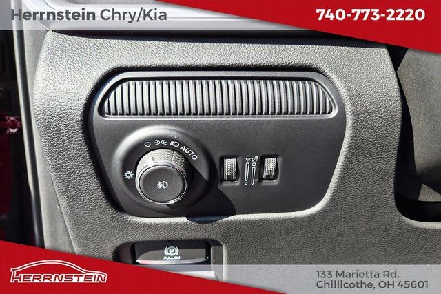 New 2025 Jeep Wagoneer Series III w/ Quick Order Package 25C Super image 18