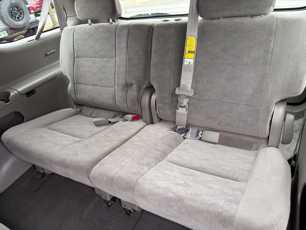 Used 2006 Toyota Sequoia SR5 AWD/4WD image 43