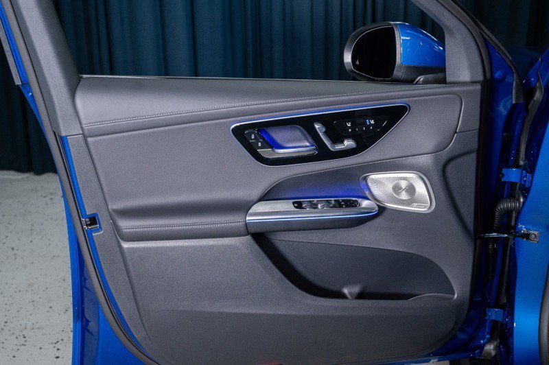Certified 2026 Mercedes-Benz GLC 300 image 12