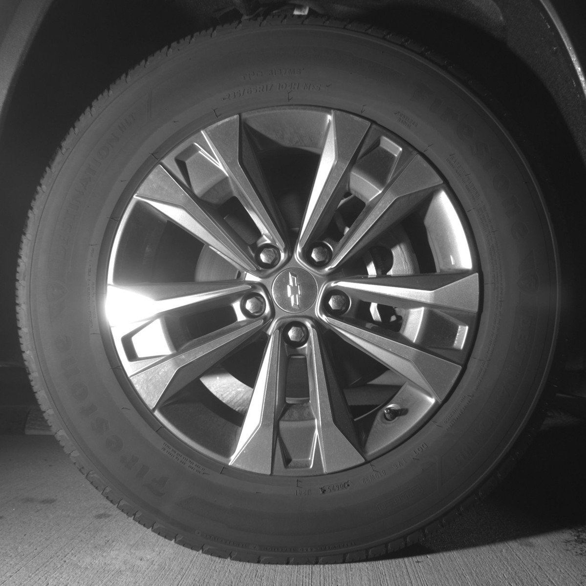 Used 2025 Chevrolet Equinox LT FWD image 13