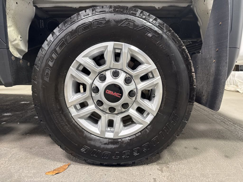 Used 2022 GMC Sierra 2500 SLE image 39