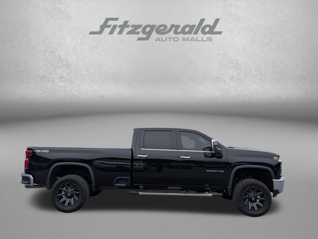 Used 2020 Chevrolet Silverado 2500 LTZ w/ LTZ Convenience Package AWD/4WD image 4