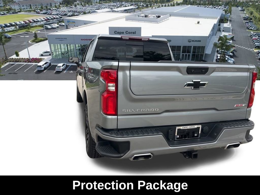 Used 2023 Chevrolet Silverado 1500 RST AWD/4WD image 10