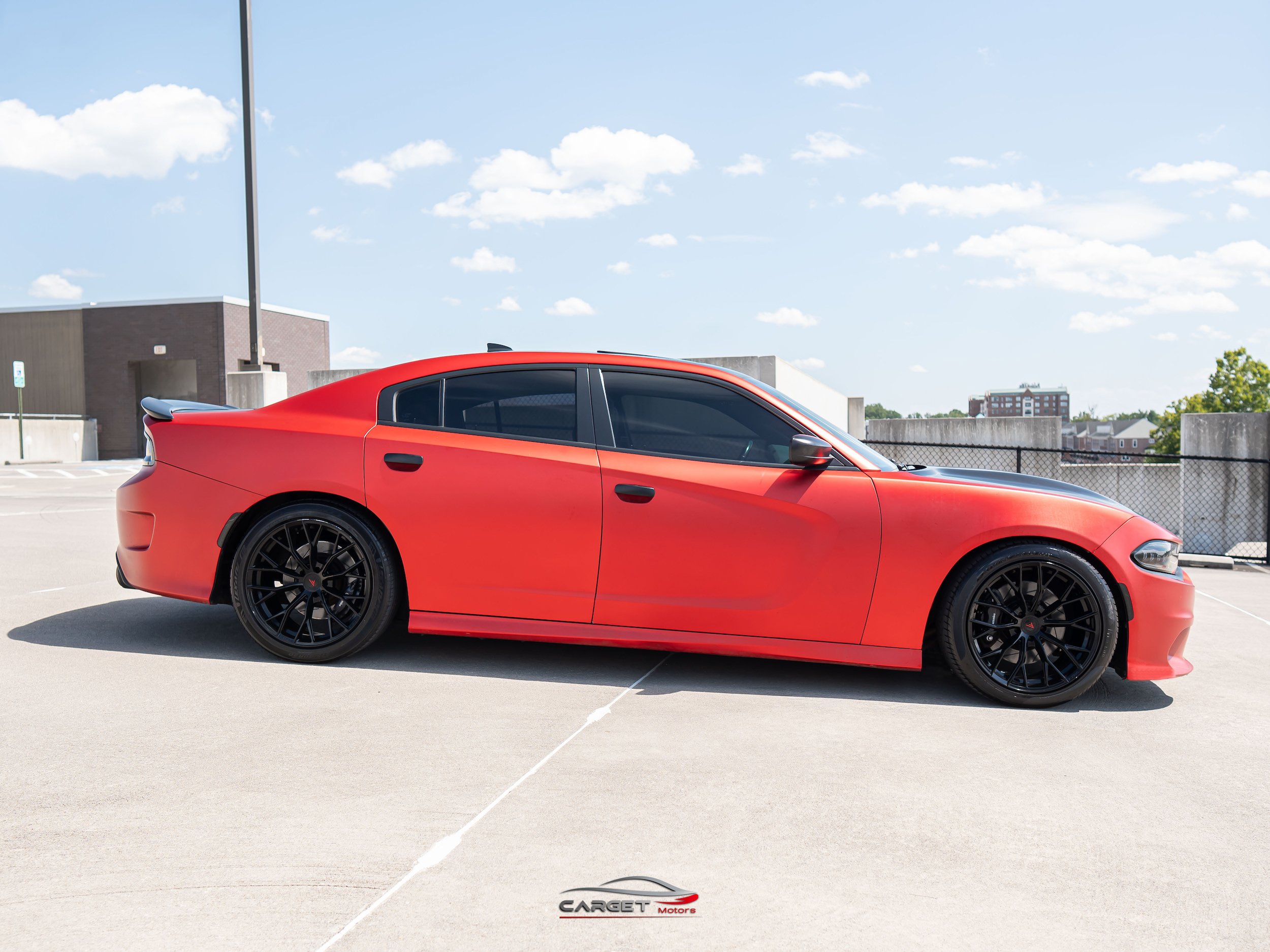 Used 2018 Dodge Charger R/T RWD image 8