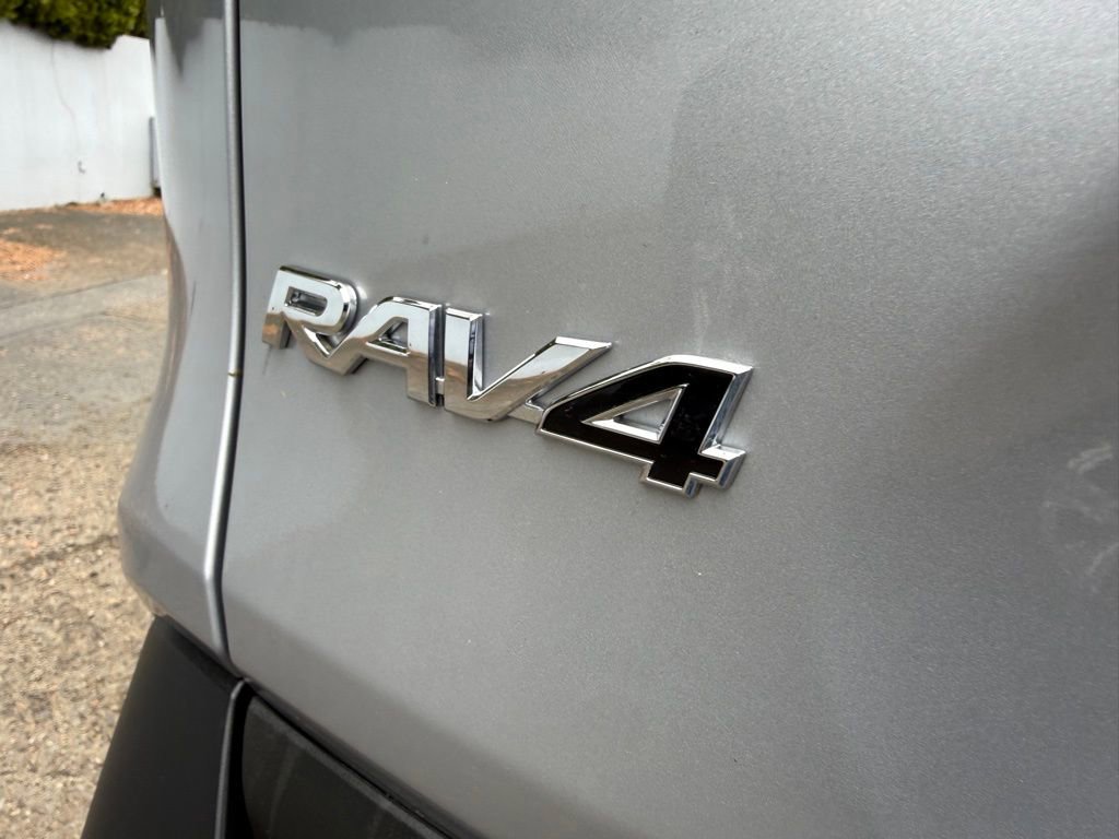 Certified 2025 Toyota RAV4 LE image 8