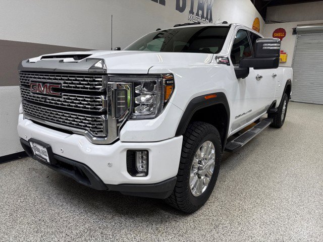 Used 2020 GMC Sierra 3500 Denali w/ Denali Ultimate Package image 3
