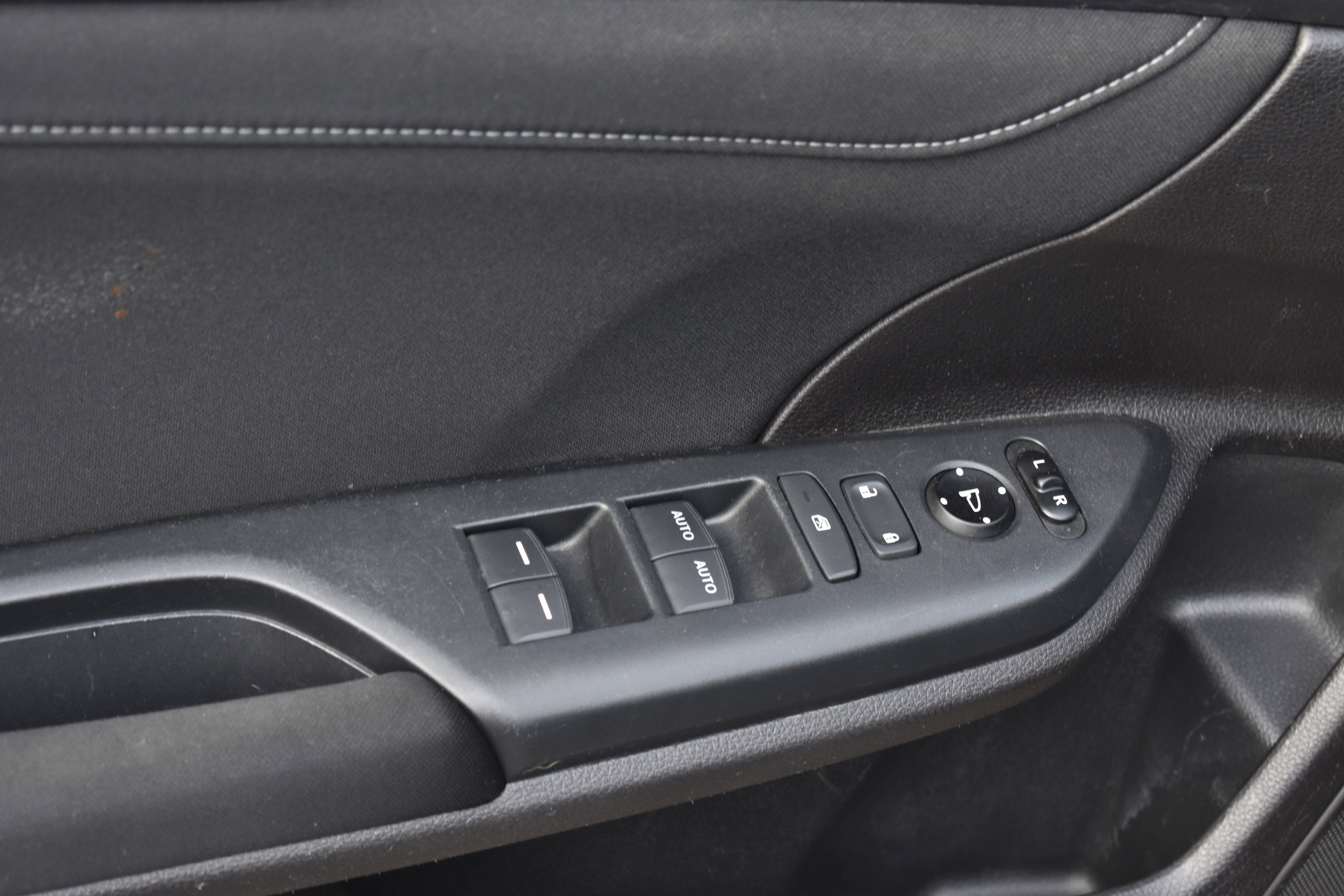 Used 2020 Honda Civic EX image 26