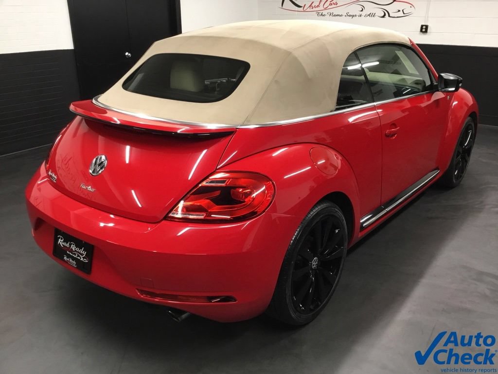 Used 2014 Volkswagen Beetle R-Line FWD image 22