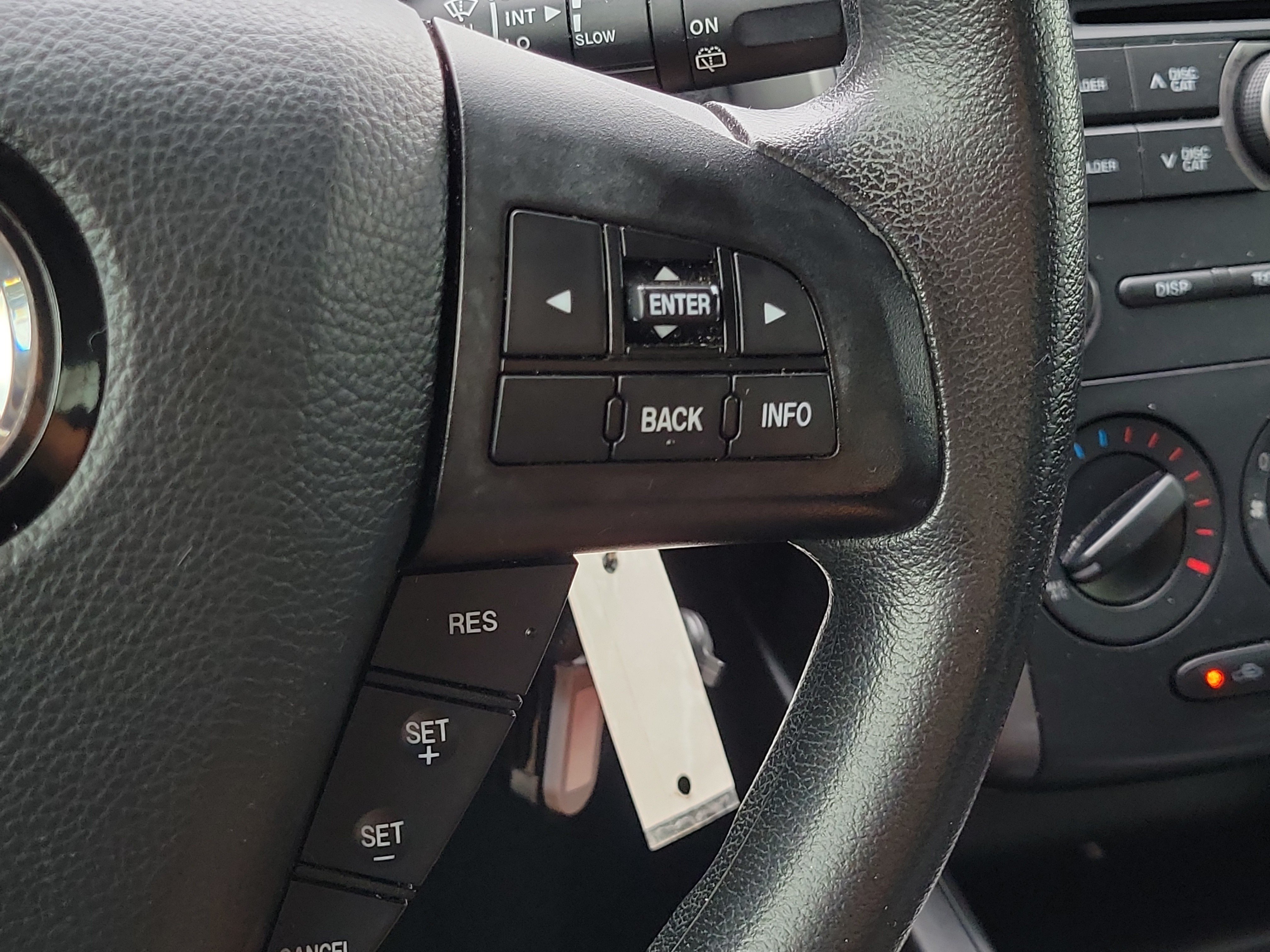 Used 2012 MAZDA CX-7 i SV FWD image 22