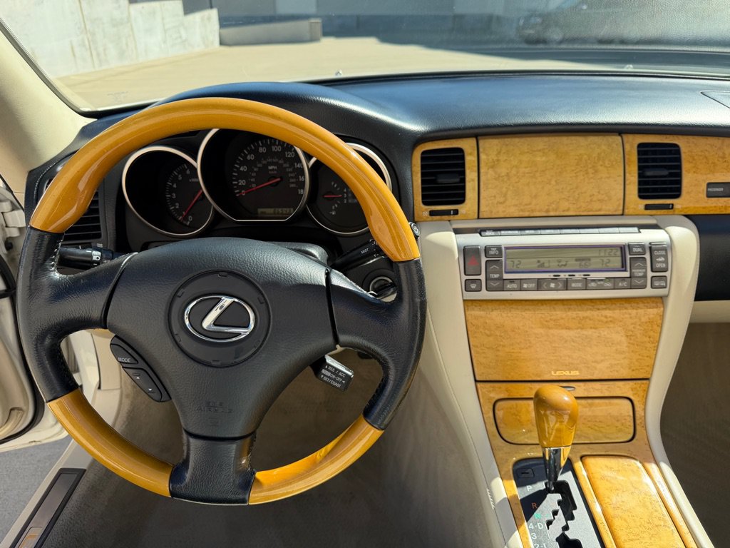 Used 2004 Lexus SC 430 Convertible w/ Preferred Accessory Pkg RWD image 14