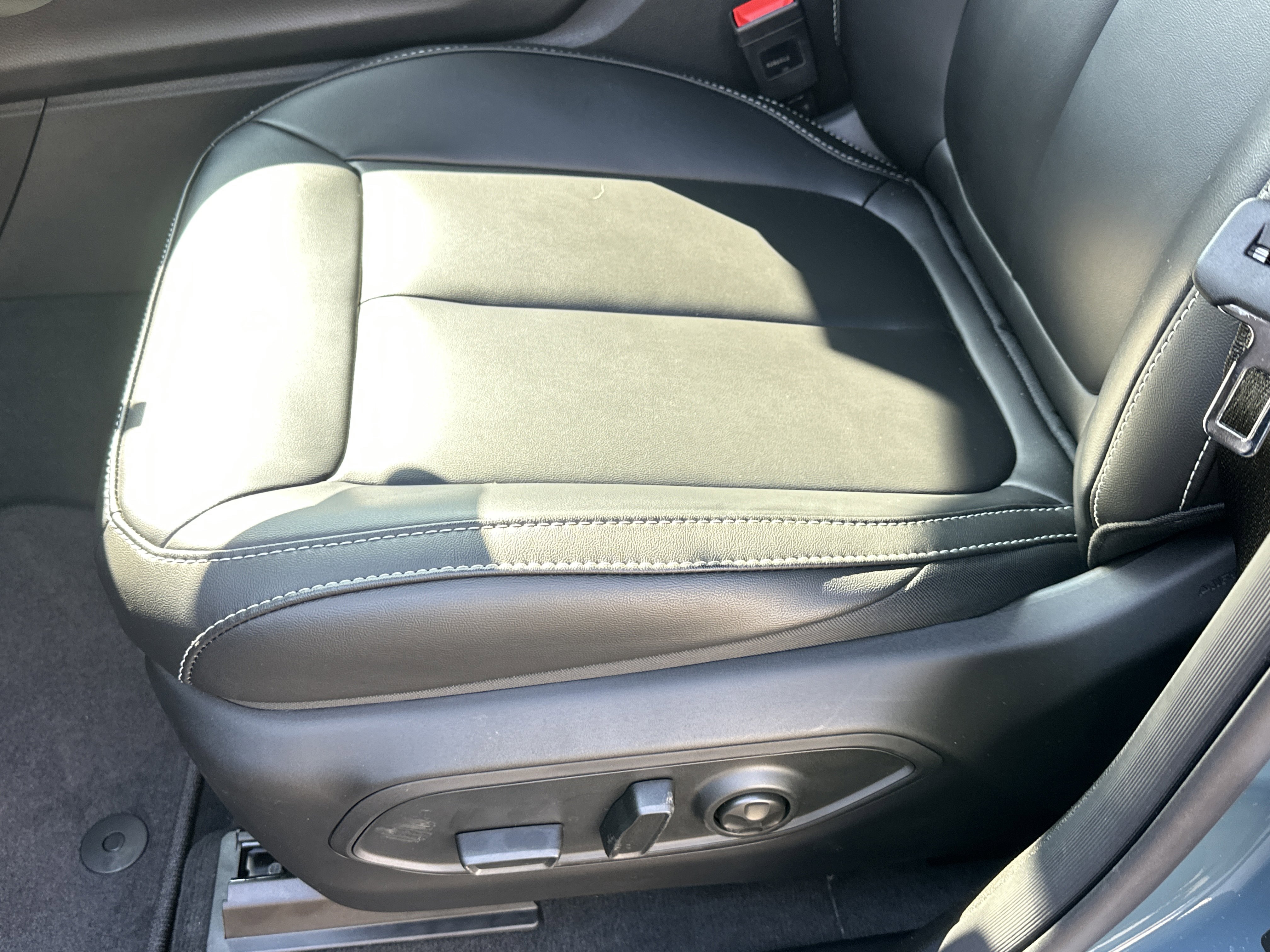 New 2026 Jeep Grand Cherokee Limited image 25