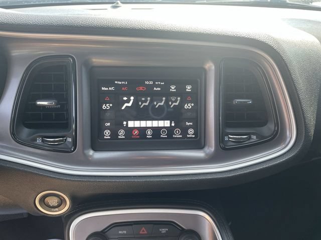 Used 2022 Dodge Challenger SXT w/ Driver Convenience Group RWD image 19