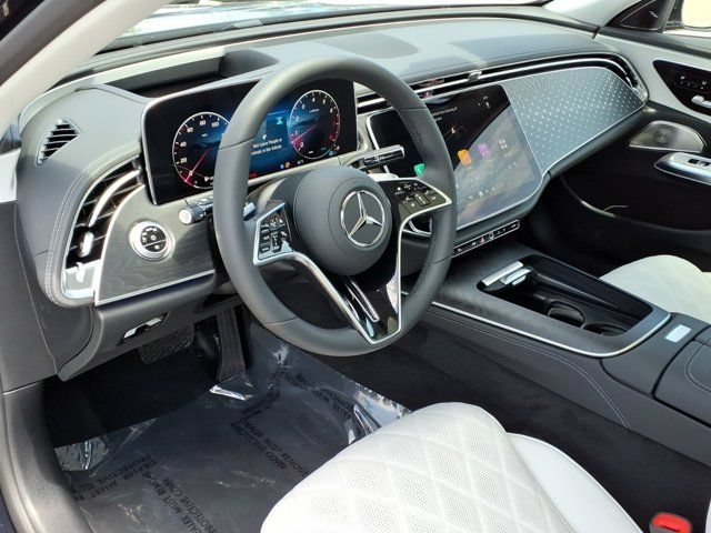 New 2026 Mercedes-Benz E 350 4MATIC Sedan image 13