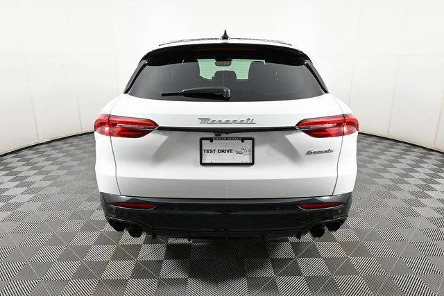 New 2025 Maserati Grecale Folgore AWD/4WD image 32