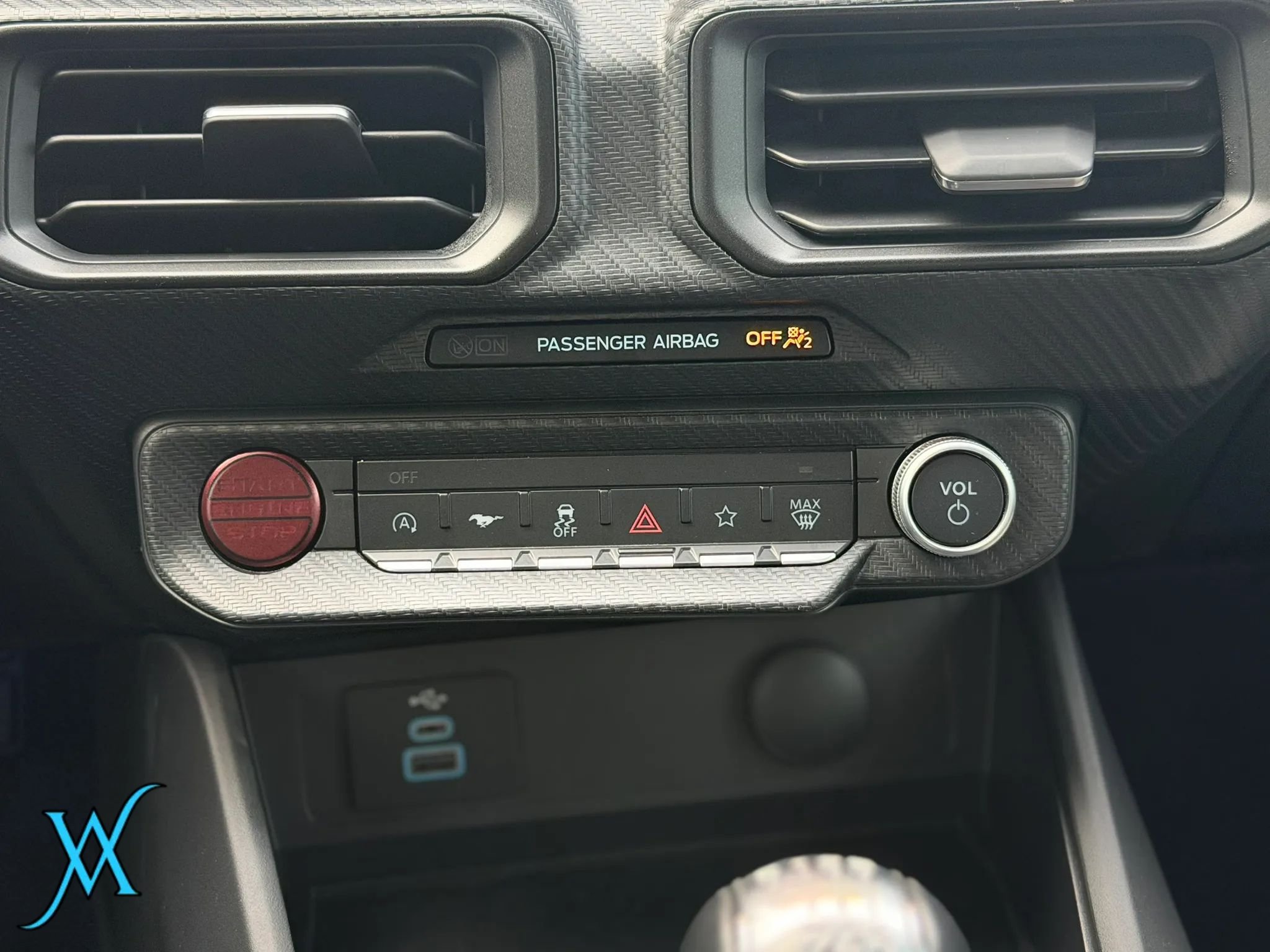 Used 2025 Ford Mustang GT RWD image 32