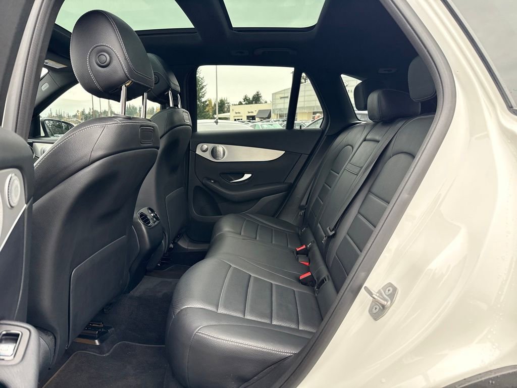 Used 2019 Mercedes-Benz GLC 300 4MATIC image 26
