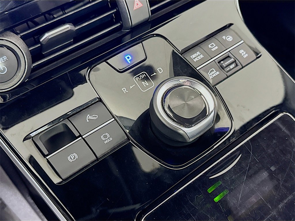 Used 2023 Subaru Solterra AWD image 17