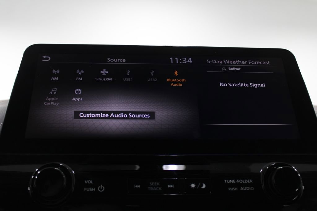 Used 2024 Nissan Armada Platinum w/ Captain's Chairs Package image 48