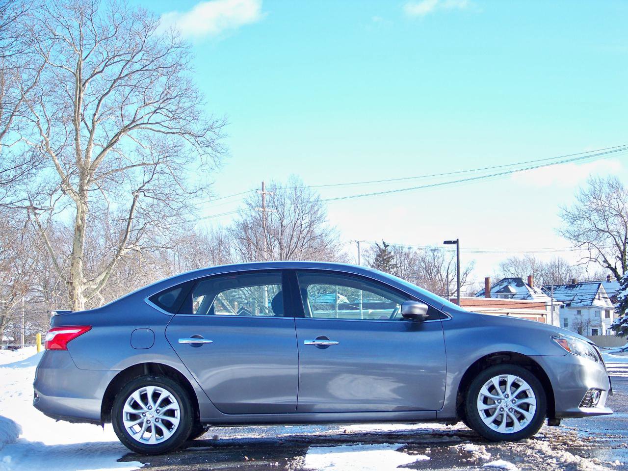 Used 2019 Nissan Sentra SV image 9