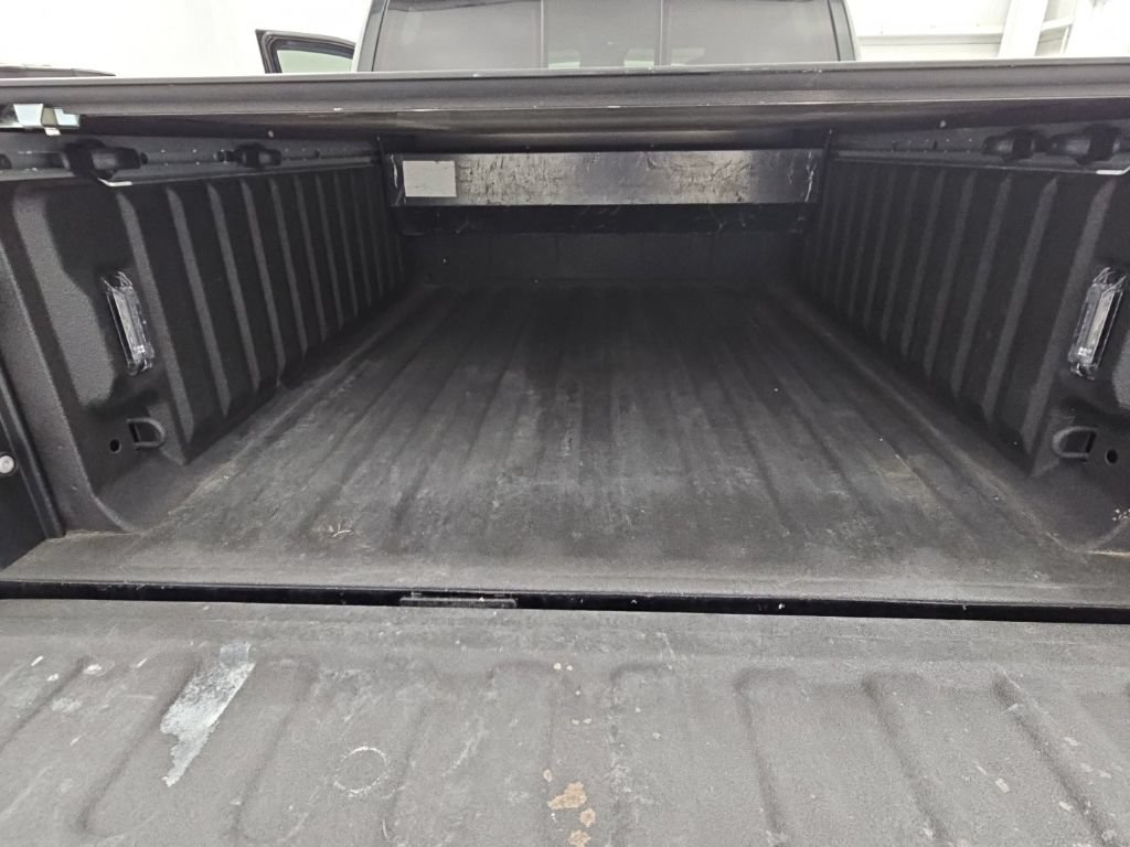 Used 2016 RAM 1500 Laramie Longhorn w/ Convenience Group AWD/4WD image 39