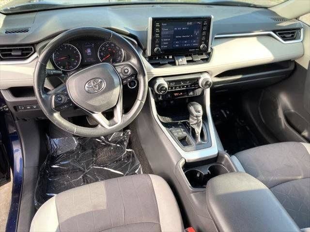 Certified 2019 Toyota RAV4 XLE w/ Convenience Package AWD/4WD image 95