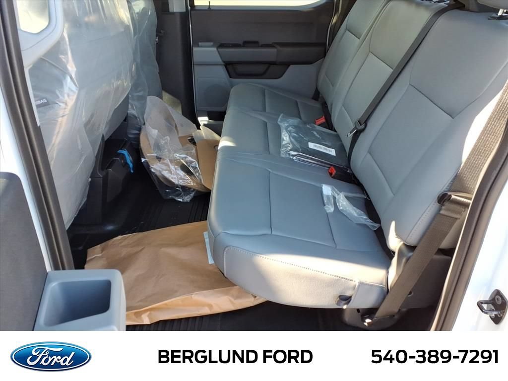 New 2026 Ford F350 XL w/ XL Chrome Package AWD/4WD image 9