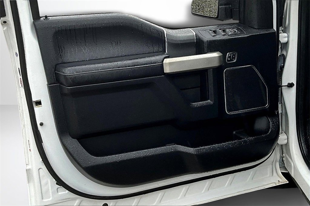 Used 2017 Ford F150 Lariat w/ Equipment Group 502A Luxury image 20