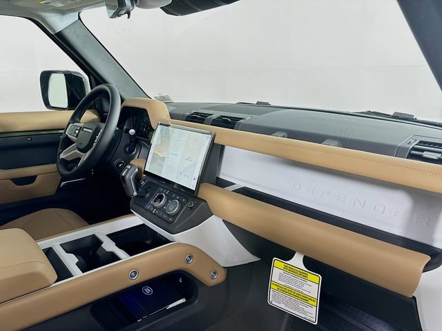 New 2026 Land Rover Defender 130 X-Dynamic SE AWD/4WD image 24