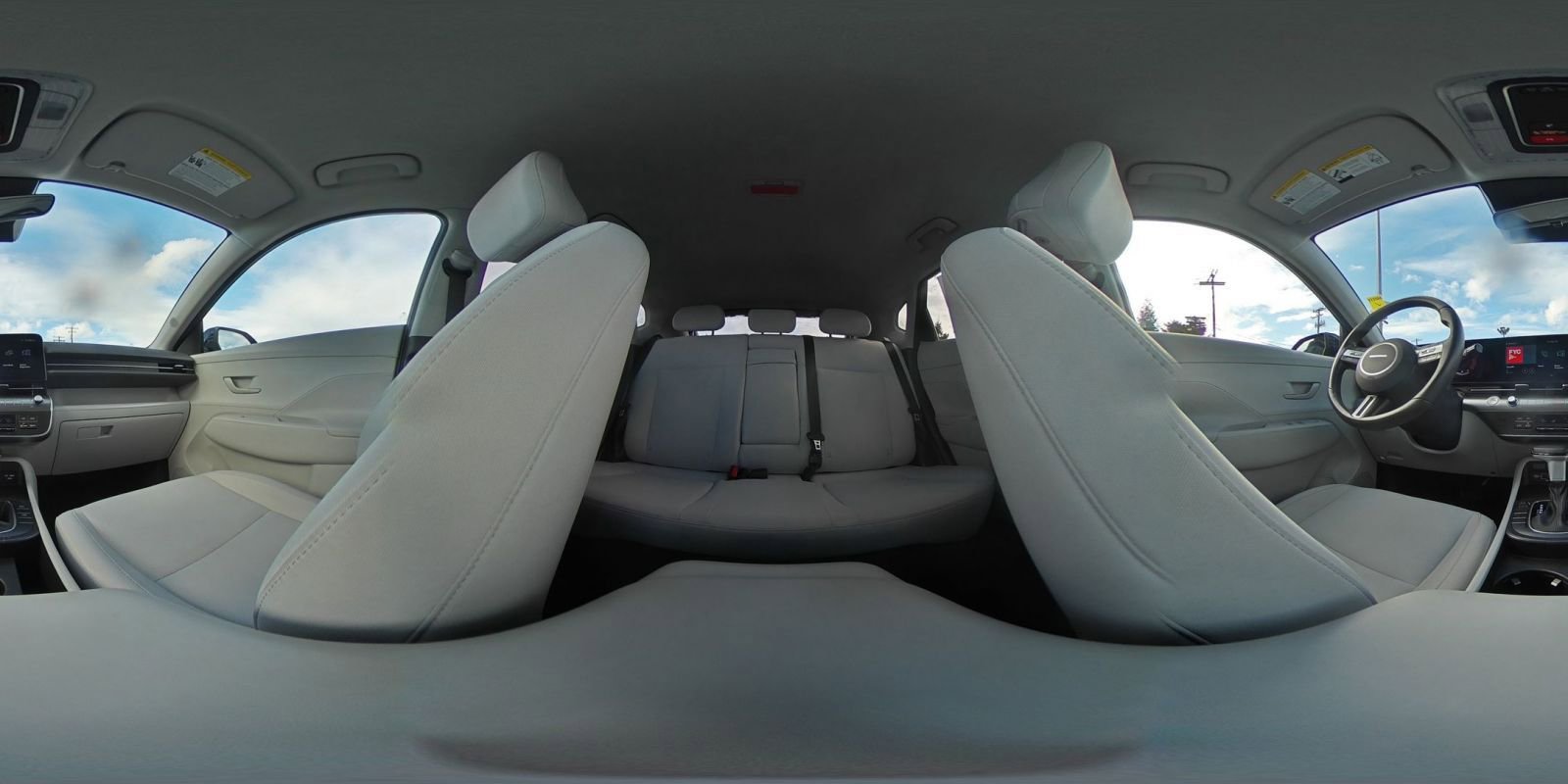 Used 2025 Hyundai Kona SEL image 42