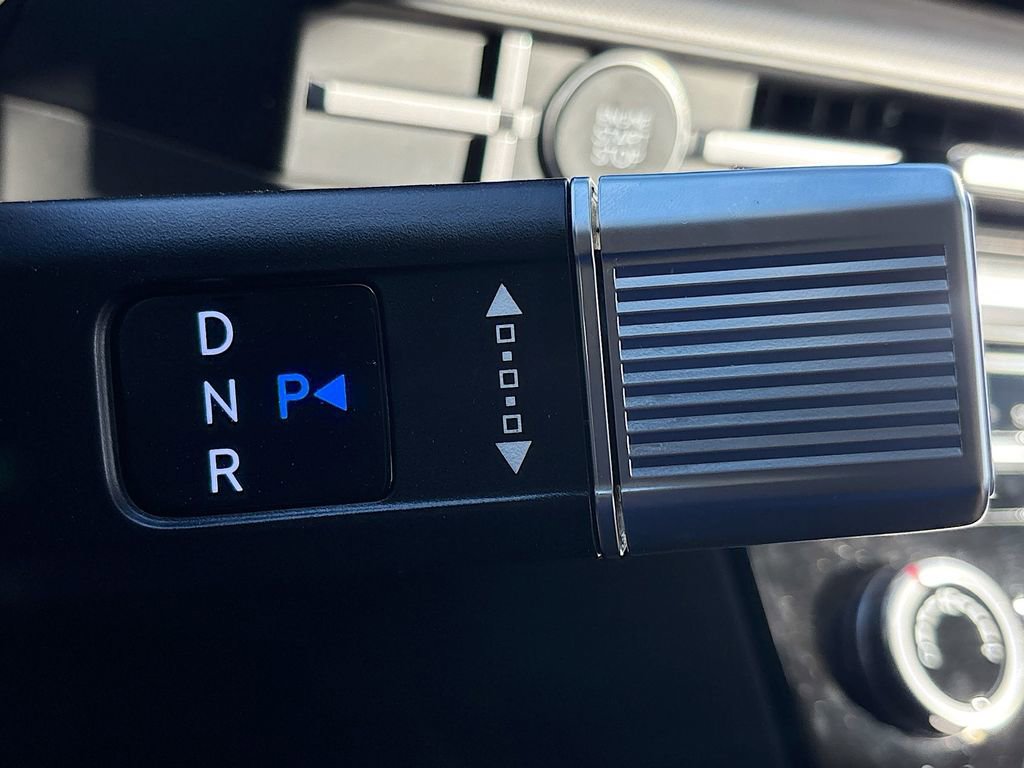 Used 2025 Hyundai Santa Fe SE image 16